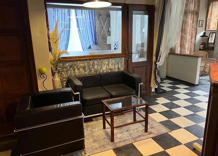 招待所 Sagan 扎马迪