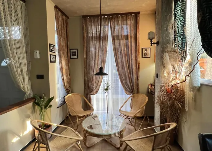 招待所 Sagan 扎马迪